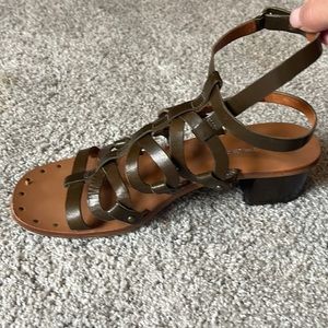 Via spegia sandals